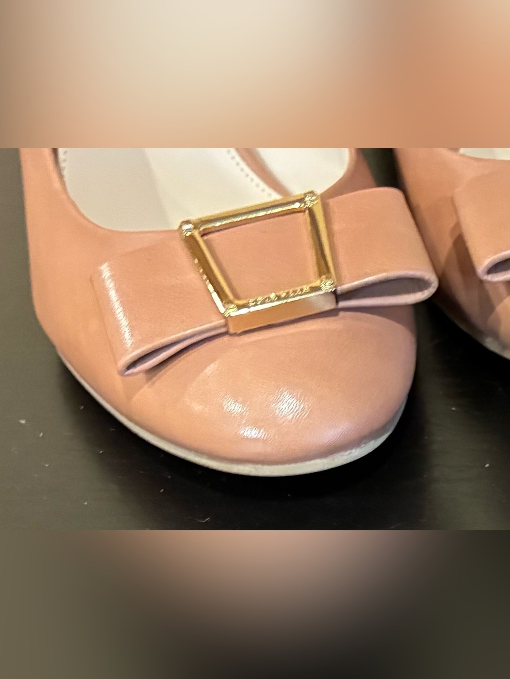Cole Haan Tali Bow Pump Gold Buckle Deep Beige SZ. 8B NWOB - Picture 5 of 12
